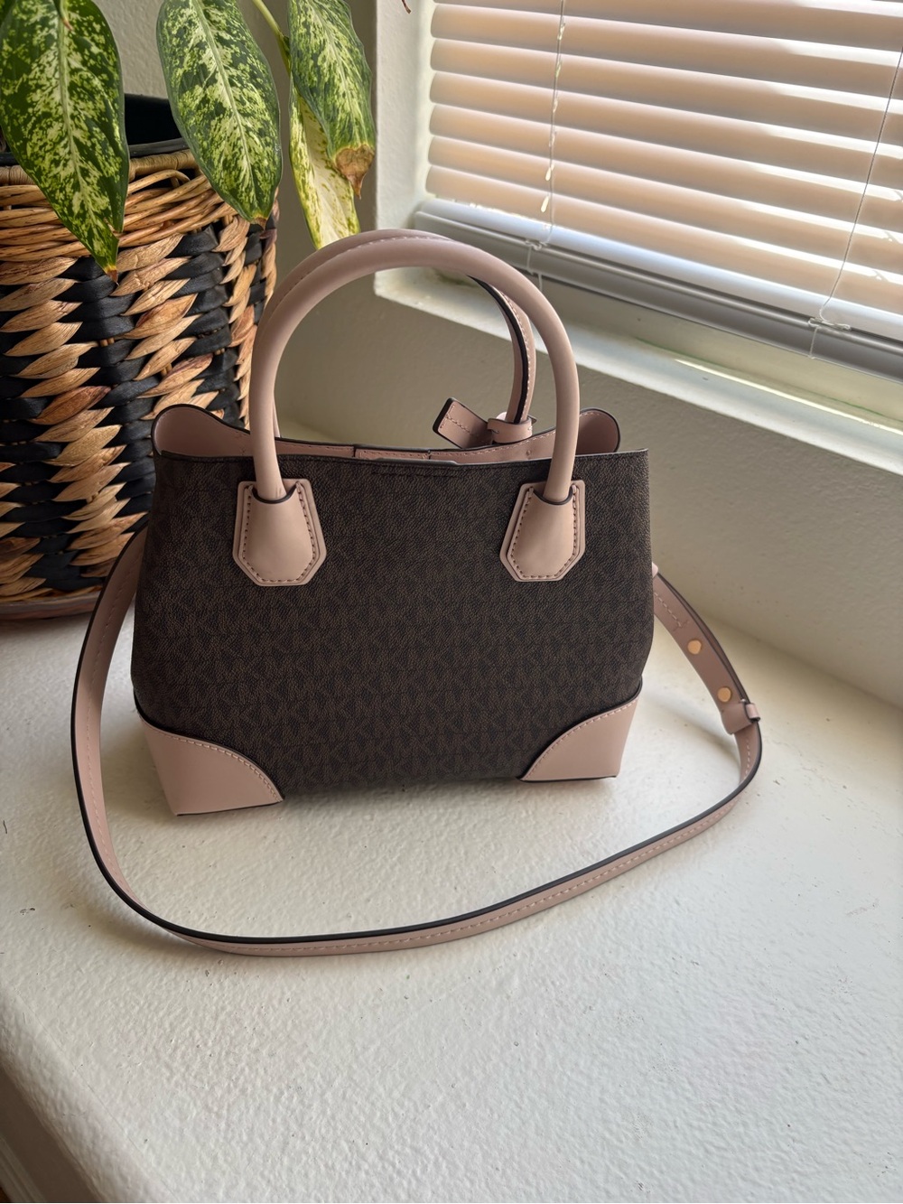 Michael Kors Brown Monogram Satchel with Blush Trim - Picture 3 of 5